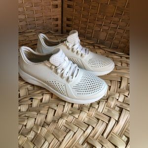 Crocs Literide Pacer Womens Size 10